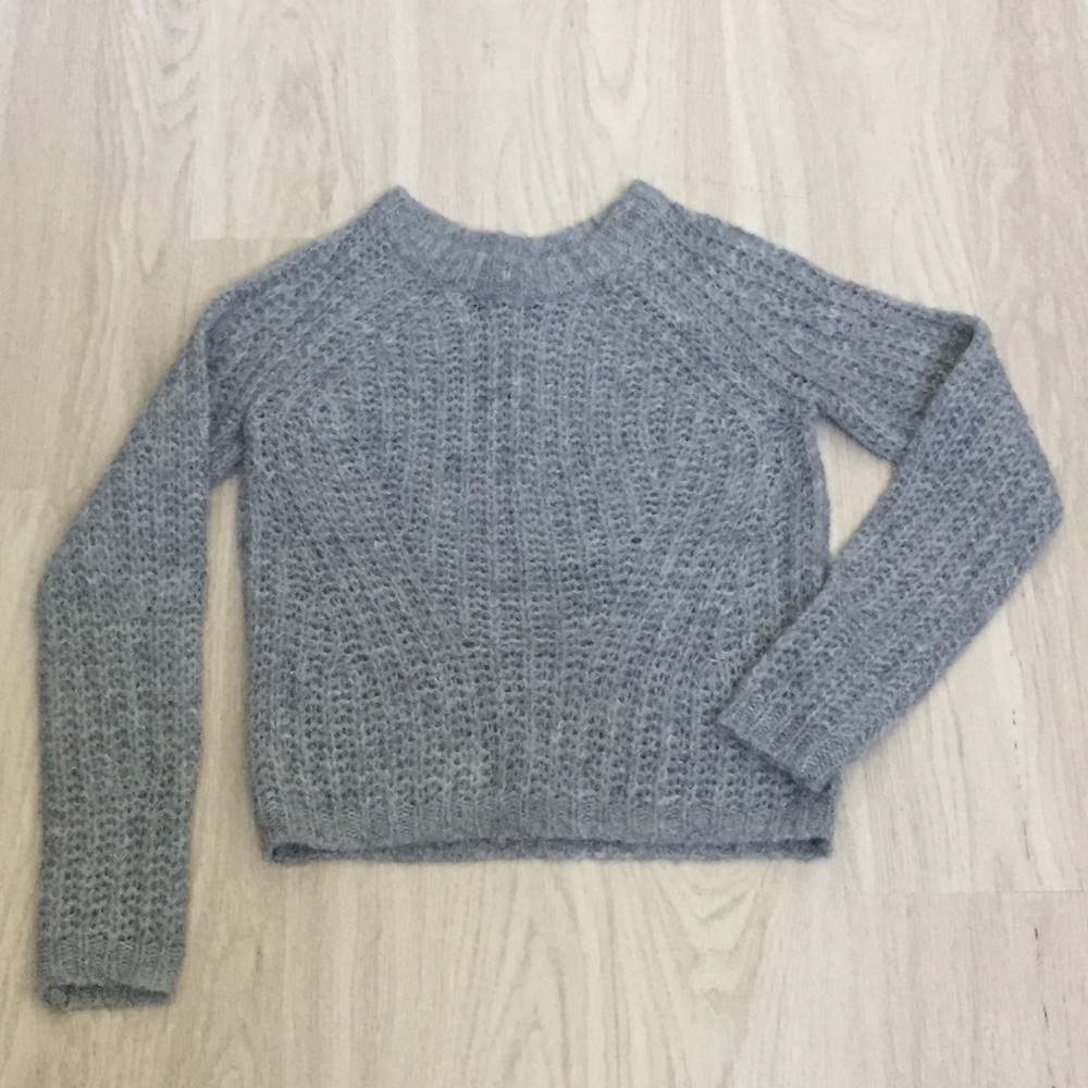 NWT! Grey Cable Knit Sweater